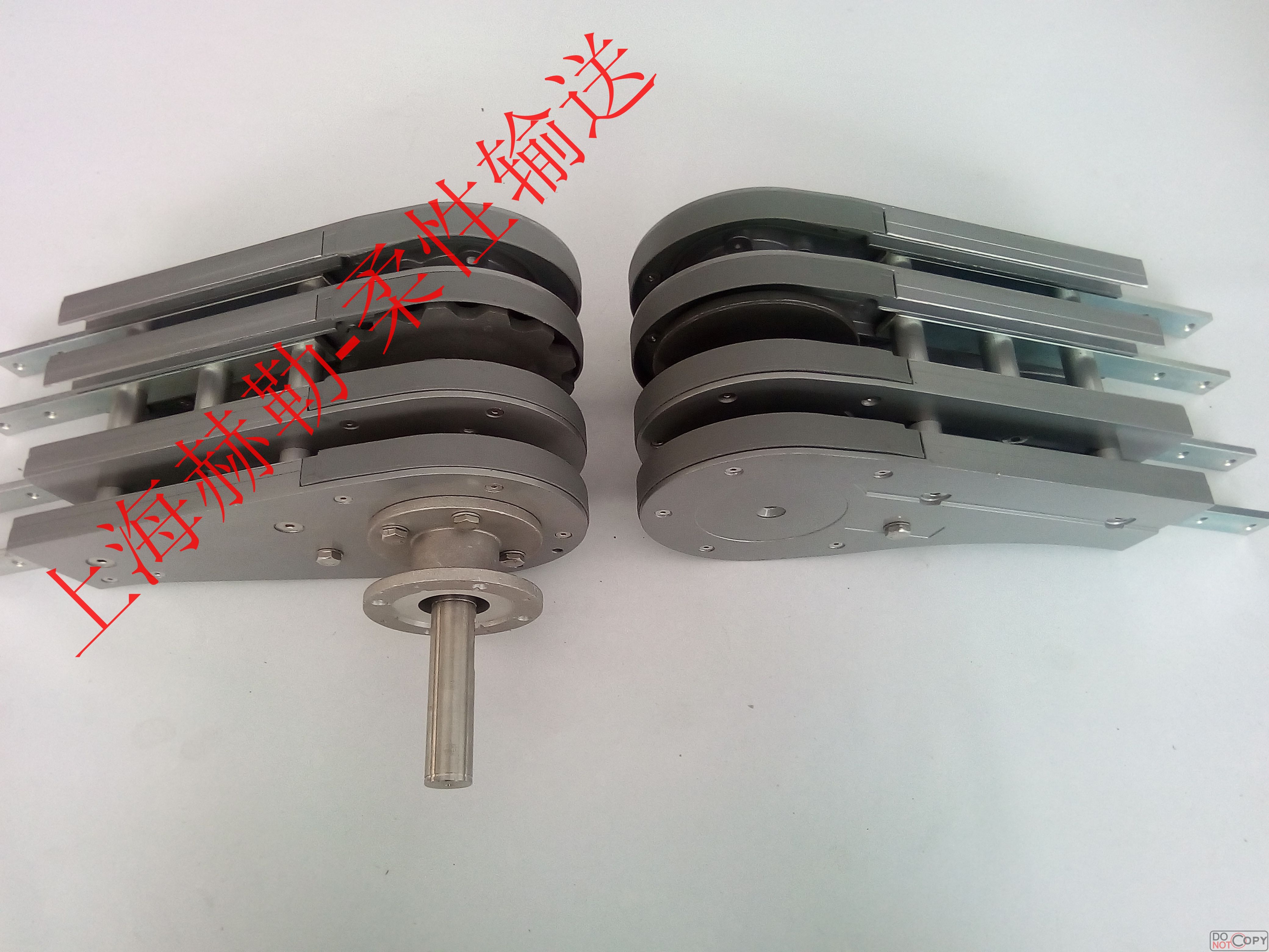 模塊式塑料網(wǎng)帶輸送機(jī)的特點(diǎn)、材質(zhì)級(jí)廠家